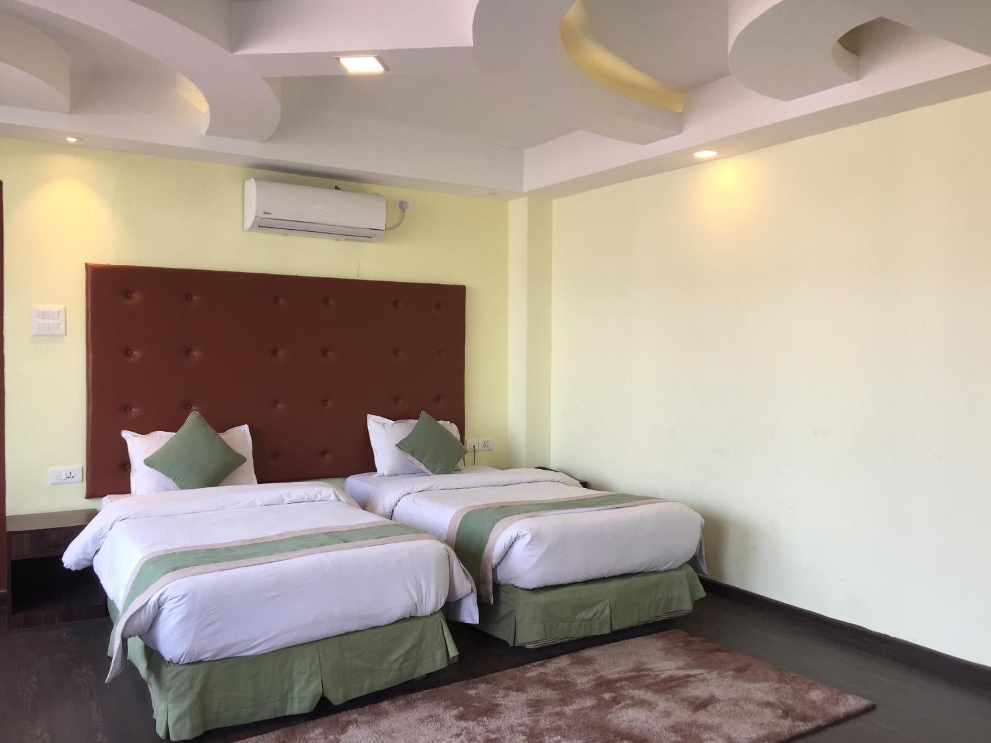Hotel Serenity Katmandu Zewnętrze zdjęcie