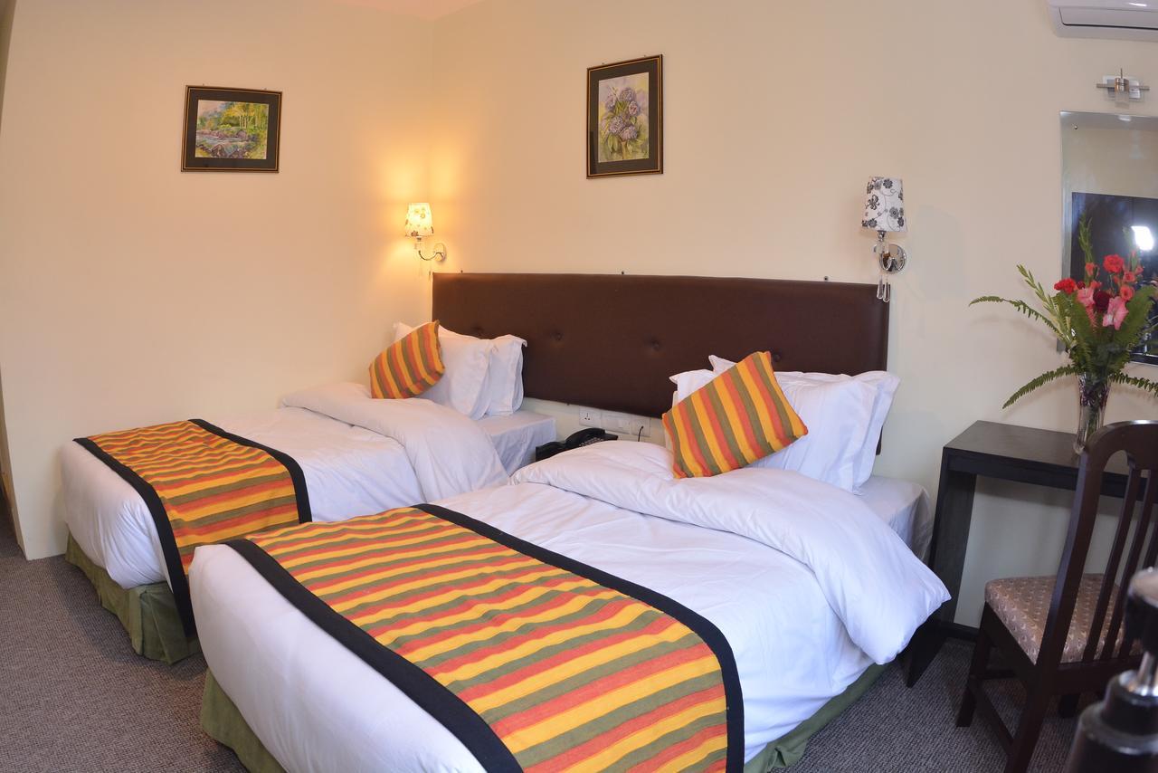 Hotel Serenity Katmandu Zewnętrze zdjęcie