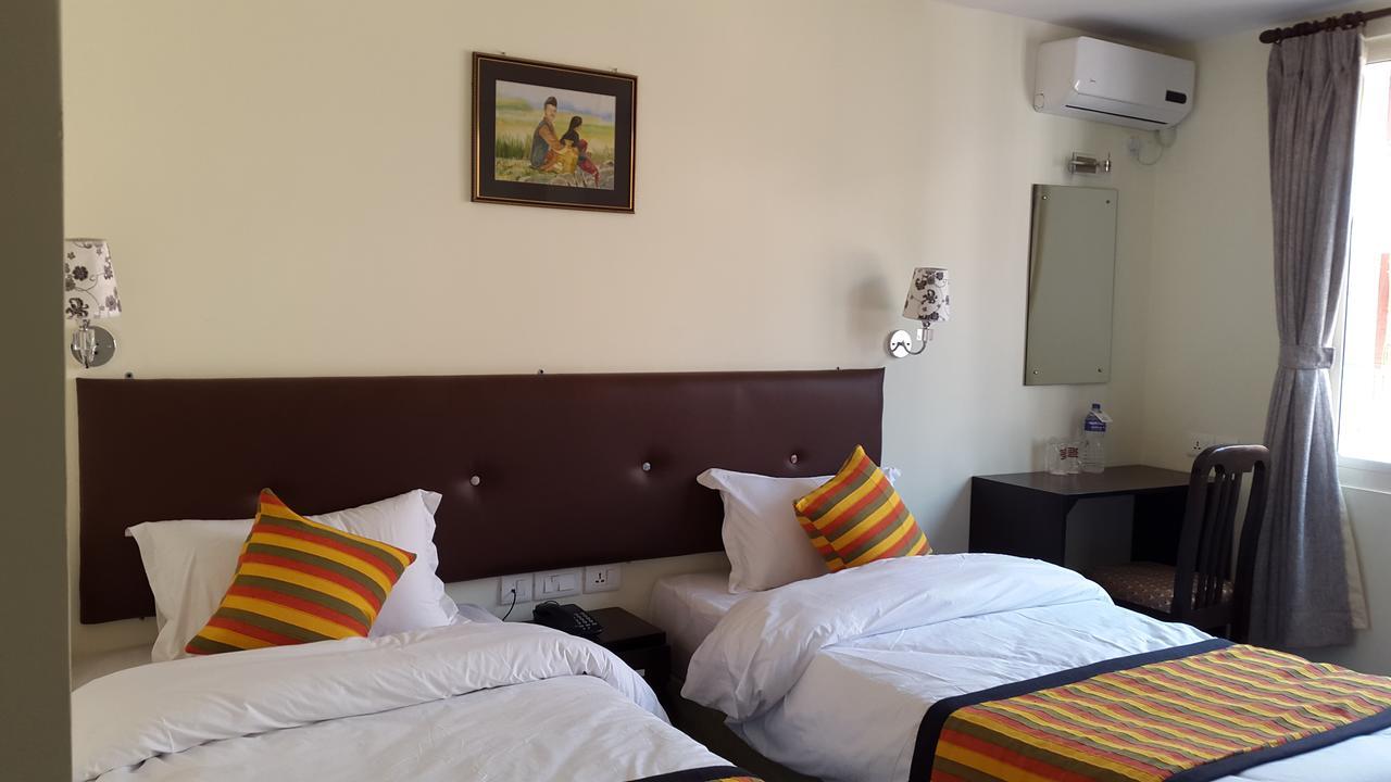 Hotel Serenity Katmandu Zewnętrze zdjęcie